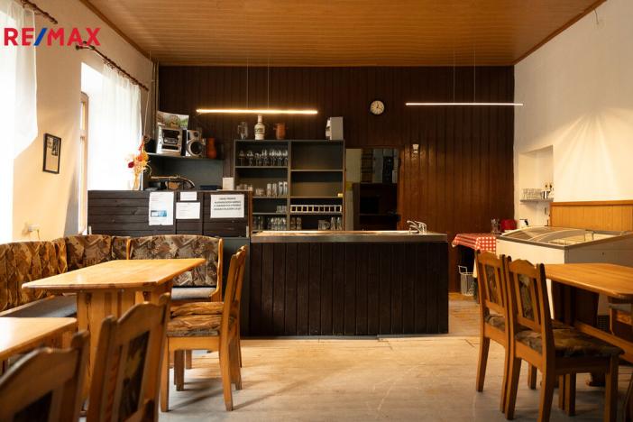 Prodej komerčního pozemku, Podhradí nad Dyjí, 7022 m2