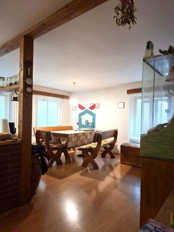 Prodej rodinného domu, Malečov - Horní Zálezly, 280 m2