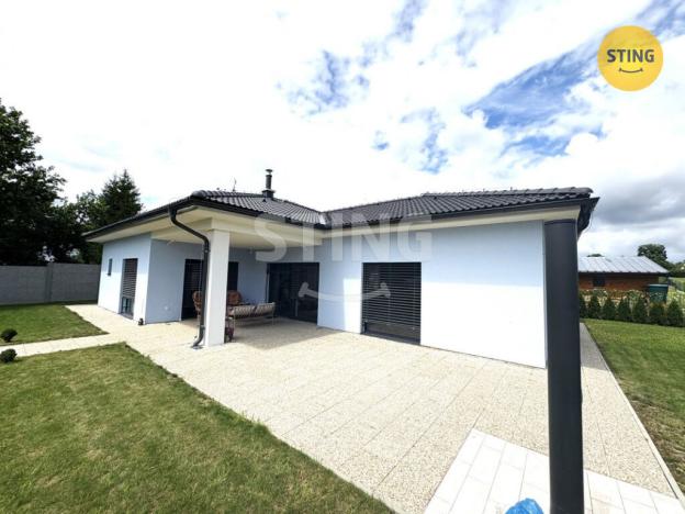 Prodej rodinného domu, Lišov, 160 m2