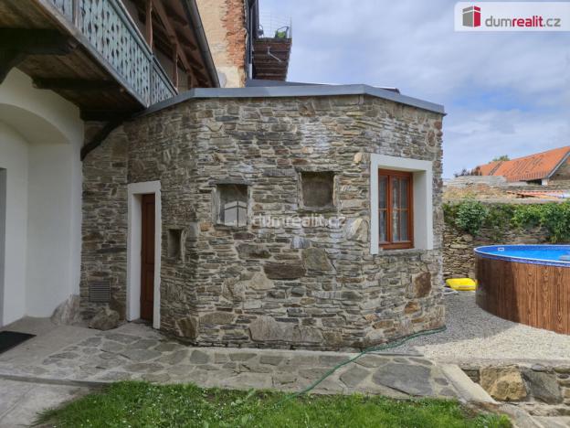 Prodej rodinného domu, Velešín, náměstí J. V. Kamarýta, 130 m2