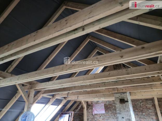 Prodej rodinného domu, Velešín, náměstí J. V. Kamarýta, 130 m2