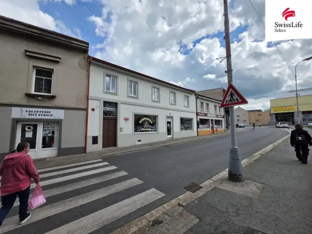 Pronájem obchodního prostoru, Kolín, Politických vězňů, 123 m2