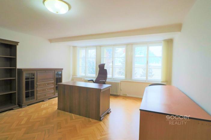Pronájem kanceláře, Praha - Bubeneč, Na Zátorce, 50 m2