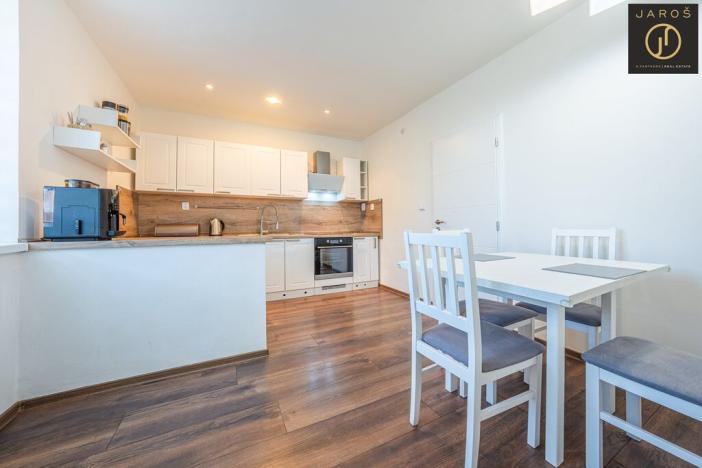 Prodej bytu 2+1, Kounov, 53 m2