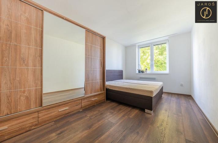 Prodej bytu 2+1, Kounov, 53 m2