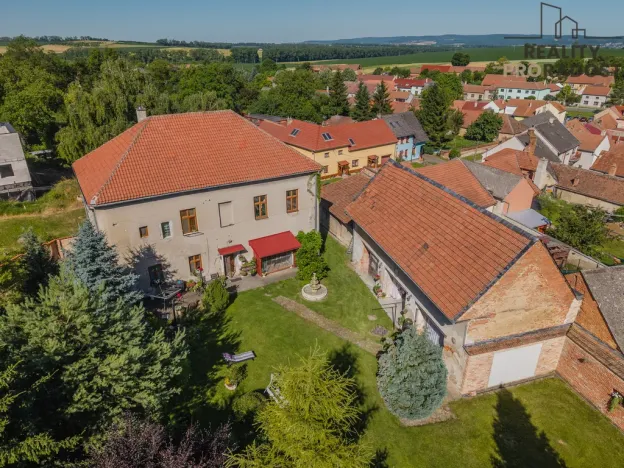 Prodej rodinného domu, Kučerov, 292 m2