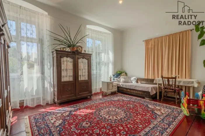 Prodej rodinného domu, Kučerov, 292 m2