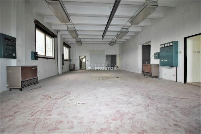 Pronájem skladu, Nučice, K Desítce, 400 m2