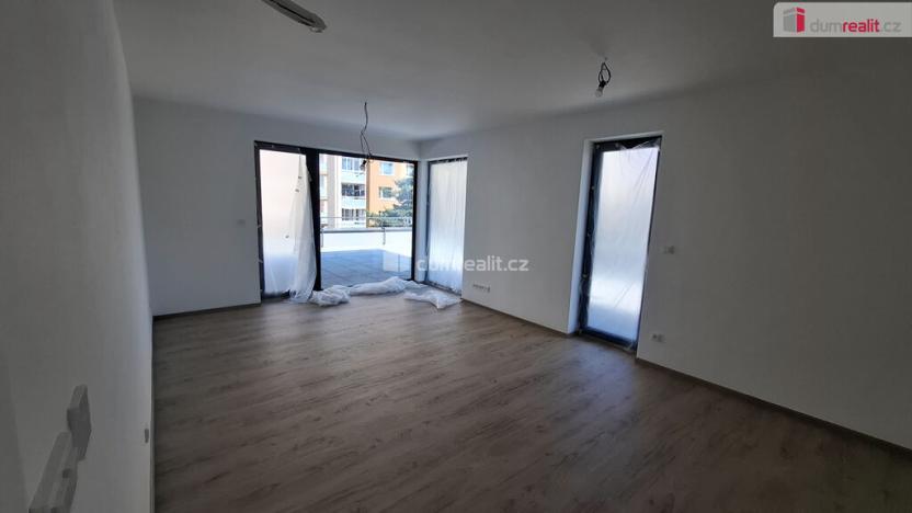 Pronájem bytu 2+kk, Plzeň - Bolevec, Plaská, 51 m2