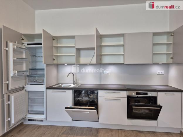 Pronájem bytu 2+kk, Plzeň - Bolevec, Plaská, 51 m2