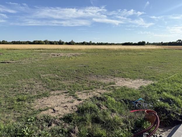 Prodej pozemku pro bydlení, Sány, 972 m2