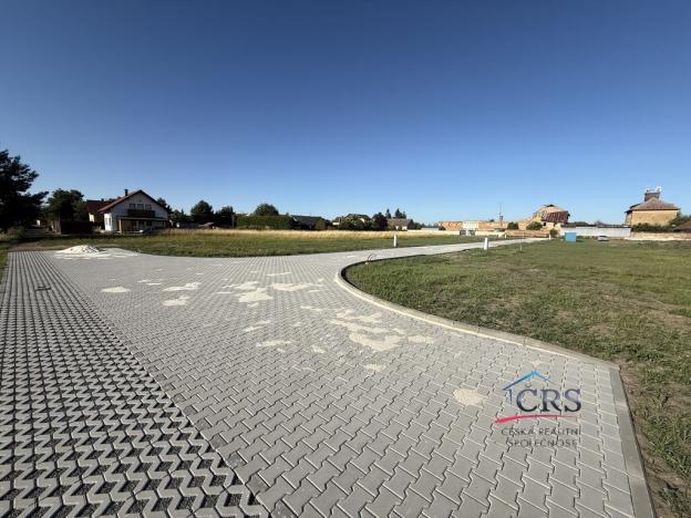 Prodej pozemku pro bydlení, Sány, 972 m2