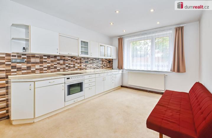 Prodej rodinného domu, Přezletice, Veleňská, 117 m2