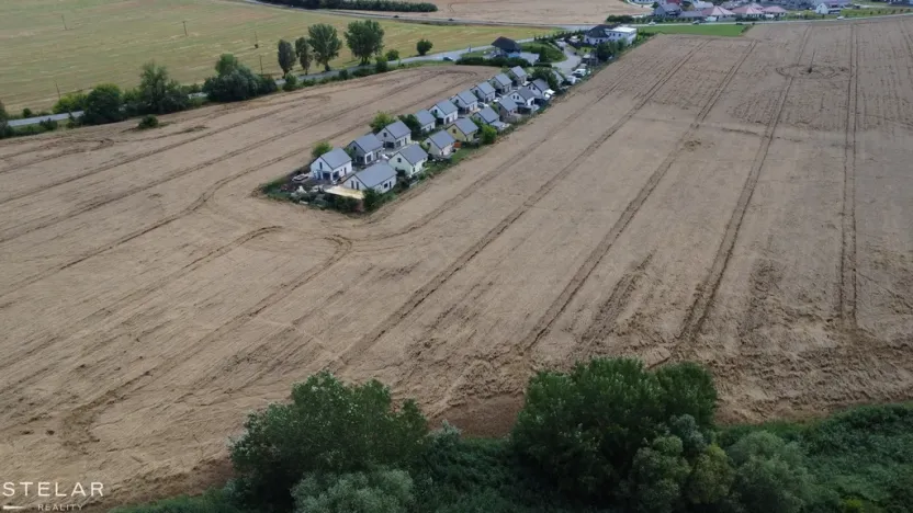 Prodej sadu/vinice, Milovice, 13631 m2