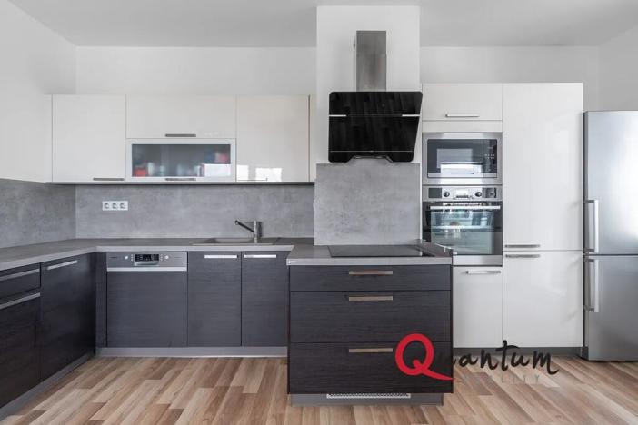 Prodej bytu 4+kk, Praha - Strašnice, Zvěřinova, 108 m2