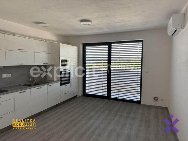 Pronájem bytu 1+kk, Zlín, Elektrická, 33 m2