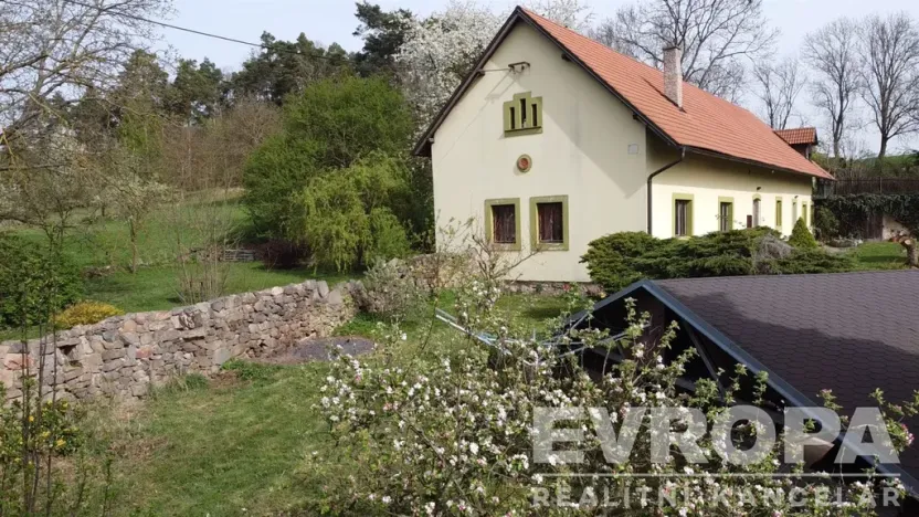 Prodej rodinného domu, Bukovany, 208 m2