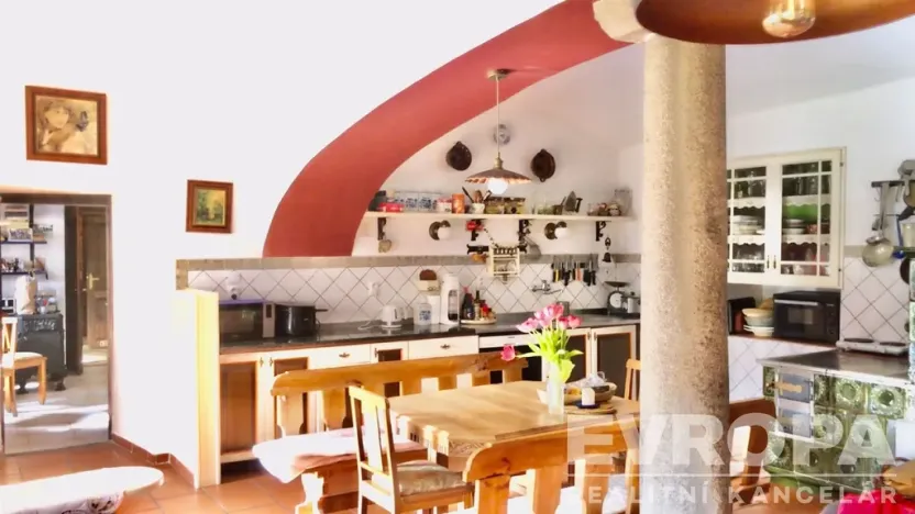 Prodej rodinného domu, Bukovany, 208 m2