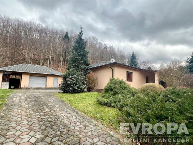 Prodej rodinného domu, Javorník, 270 m2