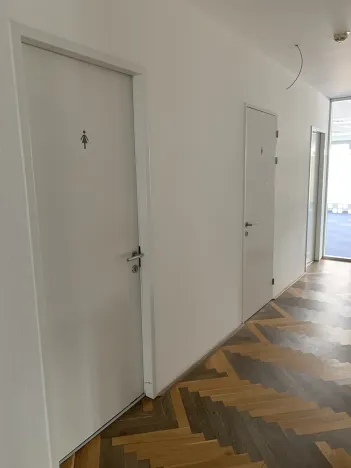 Pronájem kanceláře, Brno, Holandská, 936 m2