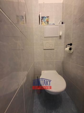 Pronájem bytu 2+kk, České Budějovice, nám. Přemysla Otakara II., 55 m2