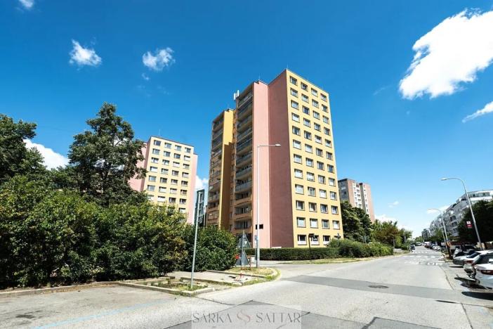 Prodej bytu 3+1, Praha - Hlubočepy, Pivcova, 87 m2