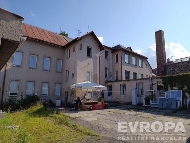 Prodej komerční nemovitosti, Jablonec nad Nisou, Zlatá, 1530 m2