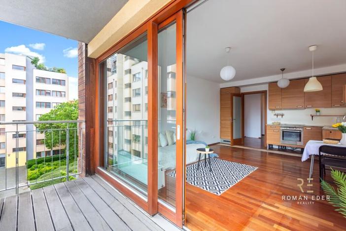 Prodej bytu 2+kk, Praha - Vysočany, Paříkova, 58 m2