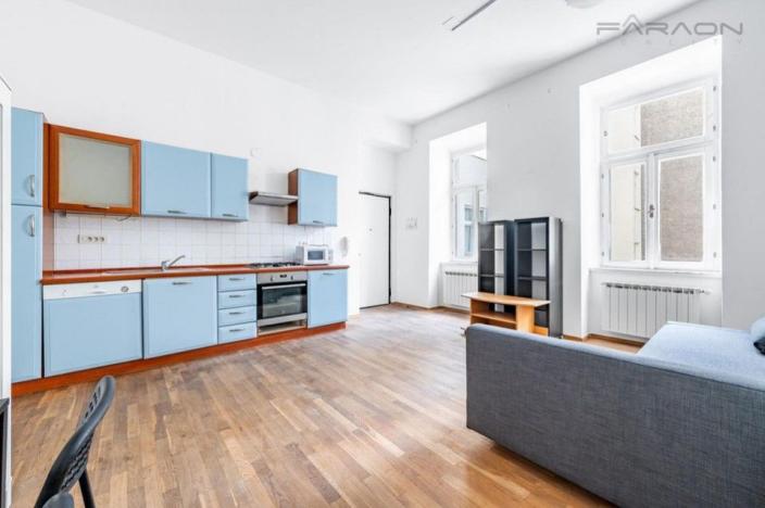 Pronájem bytu 2+kk, Praha - Smíchov, Na bělidle, 43 m2