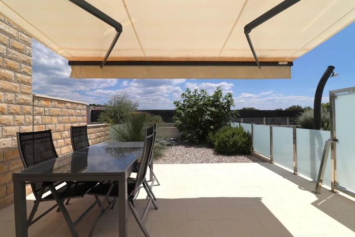 Prodej bytu 3+kk, Tribunj, Chorvatsko, 108 m2