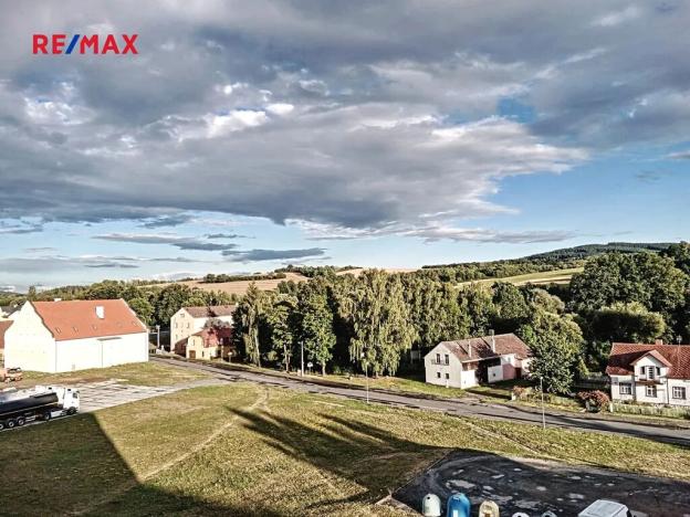 Prodej bytu 3+1, Bělá nad Radbuzou, Za pivovarem, 63 m2