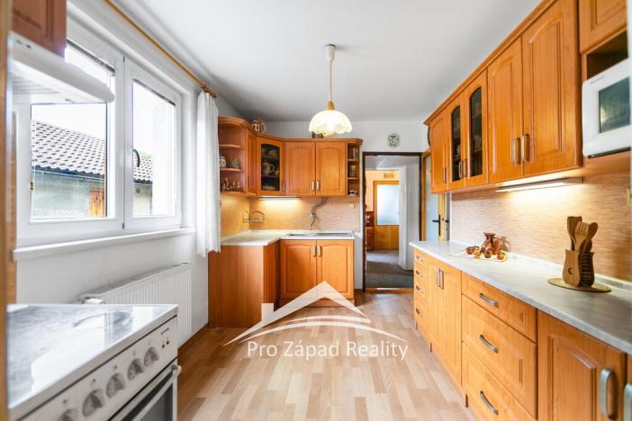 Prodej rodinného domu, Chlumčany, Komenského, 154 m2