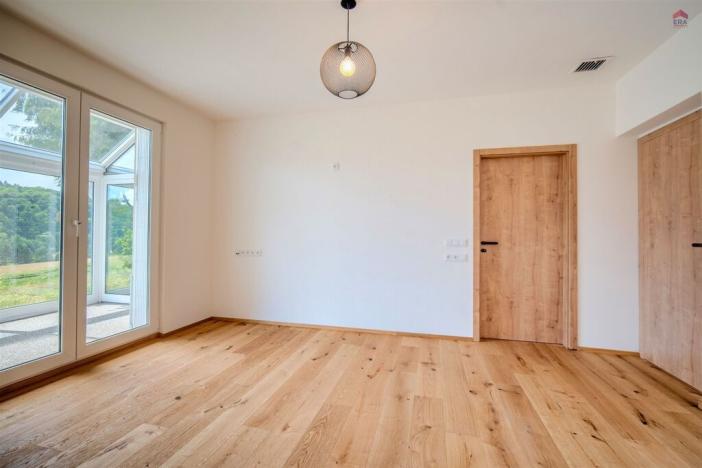 Prodej rodinného domu, Turnov - Bukovina, 450 m2