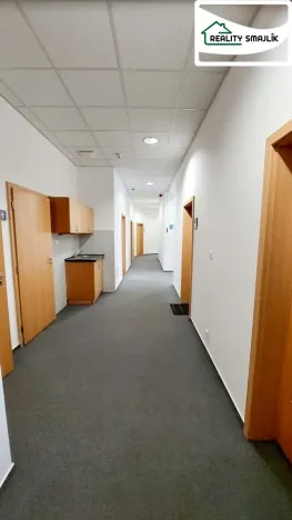 Pronájem kanceláře, Cheb, Májová, 19 m2