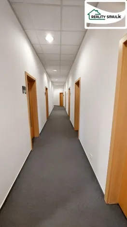 Pronájem kanceláře, Cheb, Májová, 19 m2