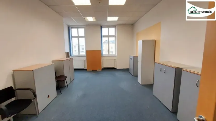 Pronájem kanceláře, Cheb, Májová, 19 m2