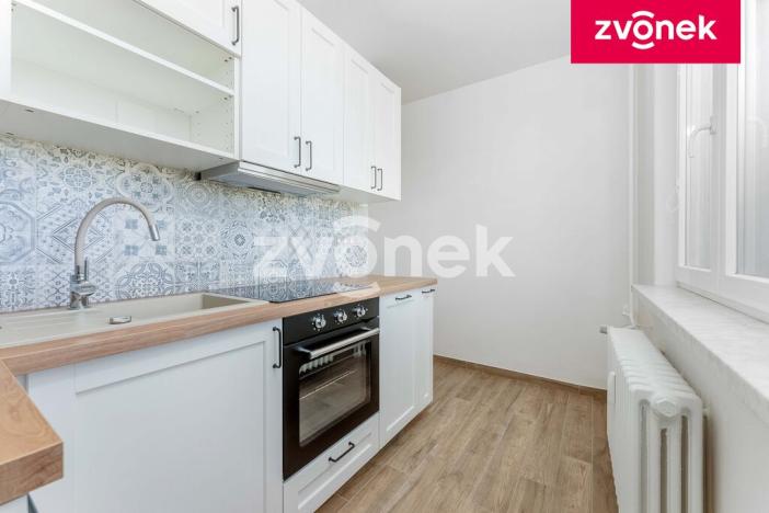 Prodej bytu 3+1, Otrokovice - Kvítkovice, Hlavní, 62 m2