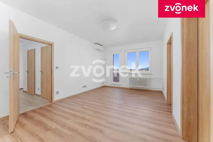 Pronájem bytu 3+1, Otrokovice - Kvítkovice, Hlavní, 62 m2