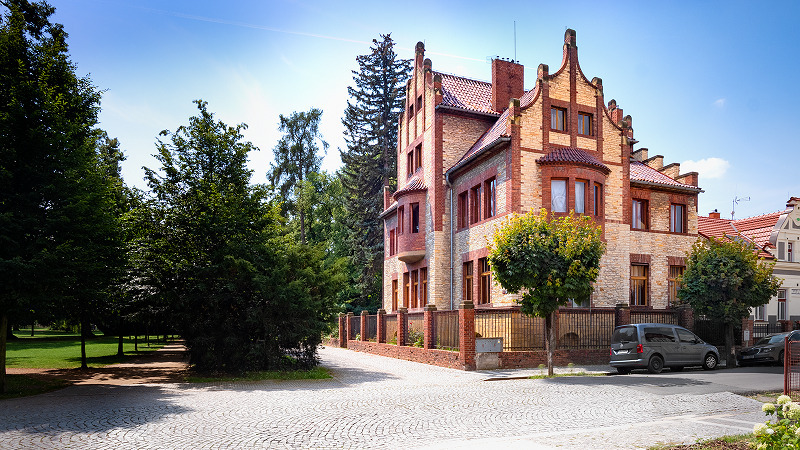Pronájem ubytování, Poděbrady - Poděbrady II, nám. T.G.Masaryka, 608 m2