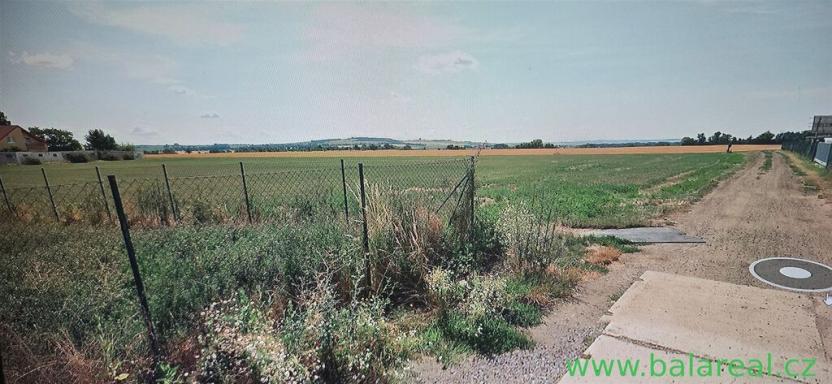 Prodej pole, Šlapanice, 2007 m2