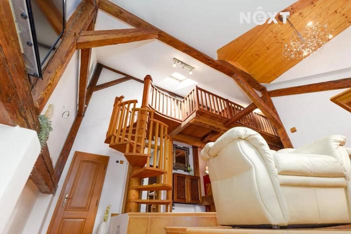 Pronájem bytu 3+1, České Budějovice, Dr. Stejskala, 111 m2