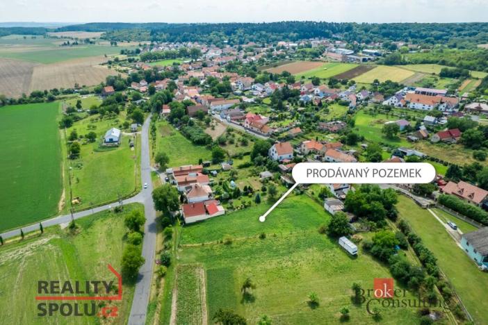 Prodej pozemku pro bydlení, Bechlín, 1645 m2