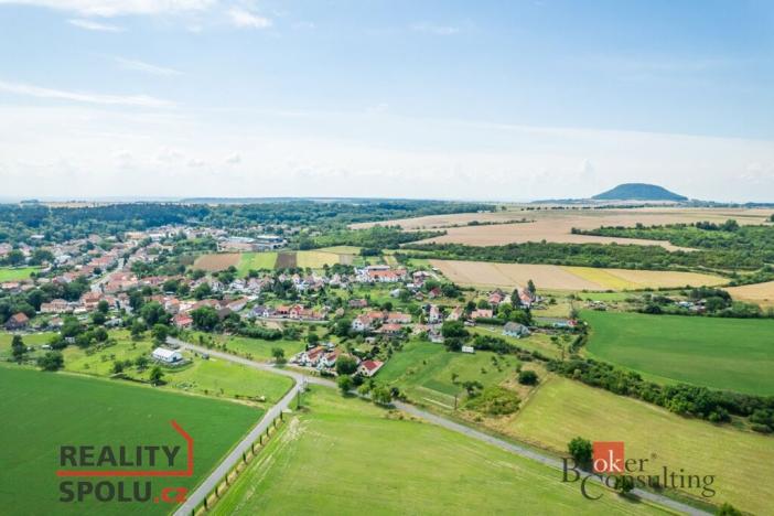 Prodej pozemku pro bydlení, Bechlín, 1645 m2