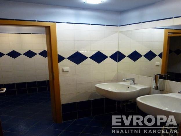 Prodej obchodního prostoru, Liberec - Liberec IV-Perštýn, Moskevská, 135 m2