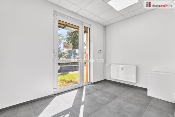 Prodej obchodního prostoru, Chodov, Revoluční, 35 m2