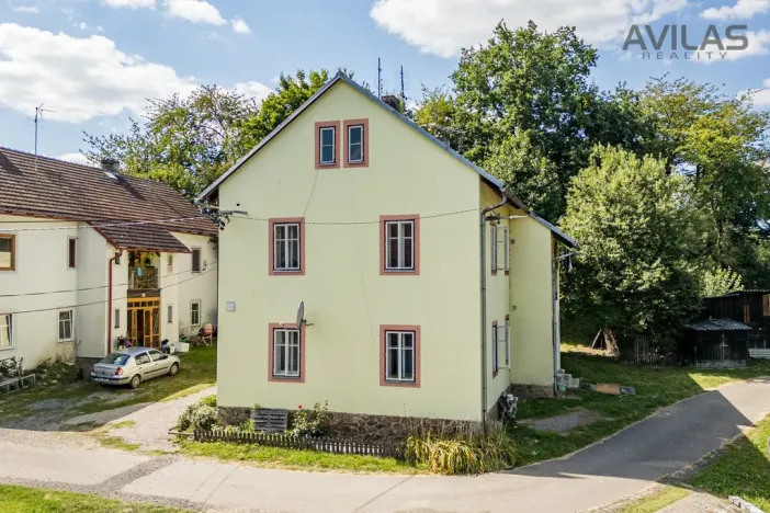 Prodej bytu 1+kk, Zvěstov - Roudný, 25 m2