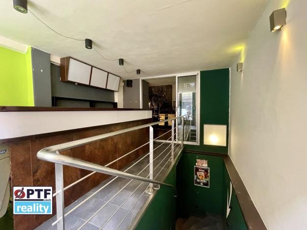 Pronájem restaurace, Plzeň, Veleslavínova, 325 m2