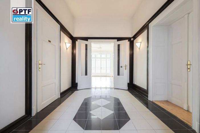 Prodej rodinného domu, Varnsdorf, Bratislavská, 763 m2