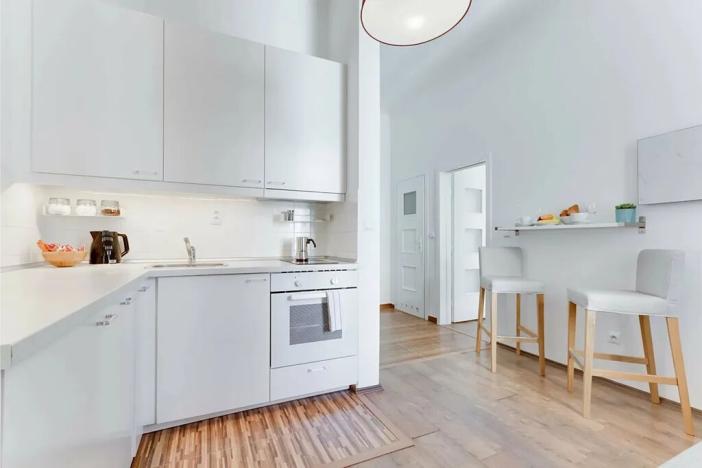 Pronájem bytu 2+kk, Praha - Nové Město, Benátská, 53 m2