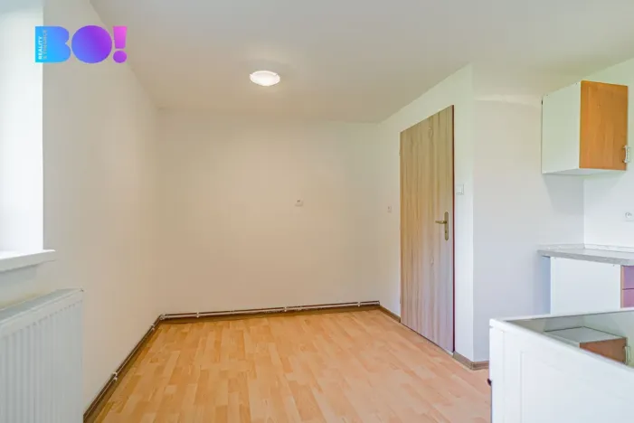 Prodej chalupy, Hutisko-Solanec - Solanec pod Soláněm, 180 m2